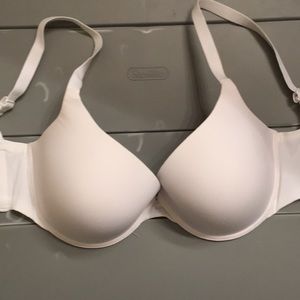 30FF Wonderbra White Bra push-up padding racerback